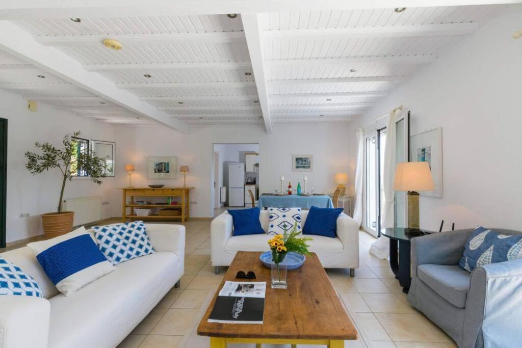 Villa Eleonas Strongyli  外观 照片