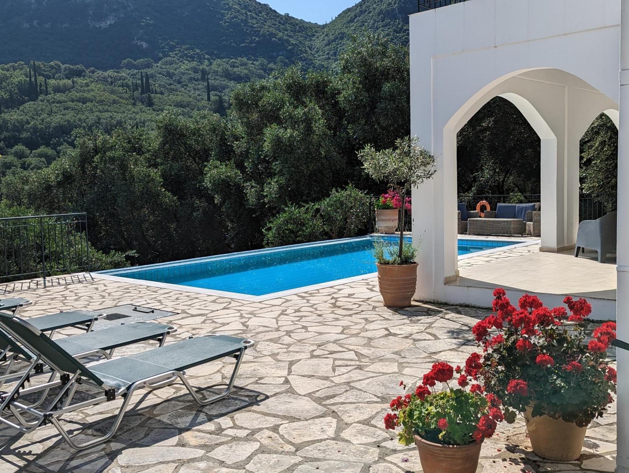 Villa Eleonas Strongyli  外观 照片